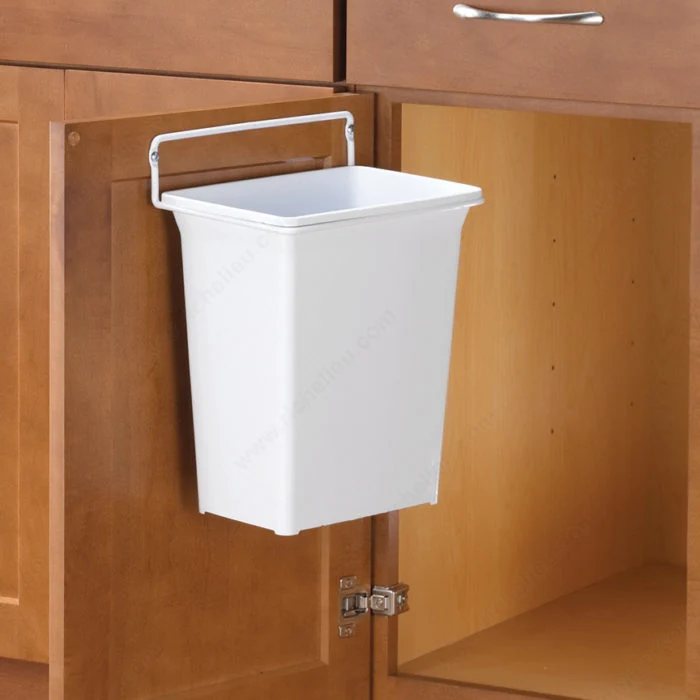 Bac recyclage sur porte