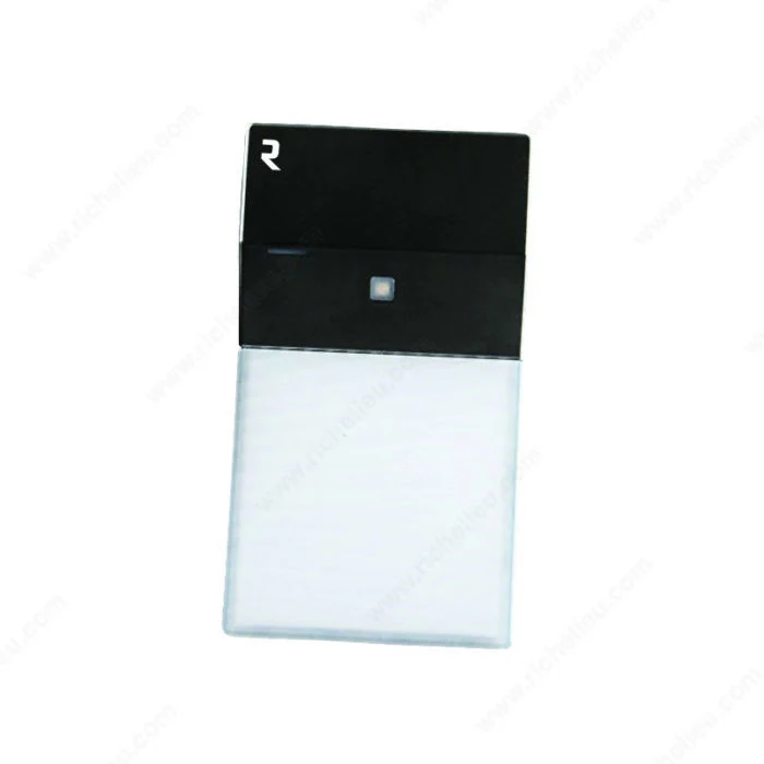 Lampe DEL à pile avec interrupteur tactile intégré