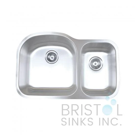 Évier double cuves en acier inoxydable Bristol 31 1/2 x 20 3/4 x 9 x 7'' B809