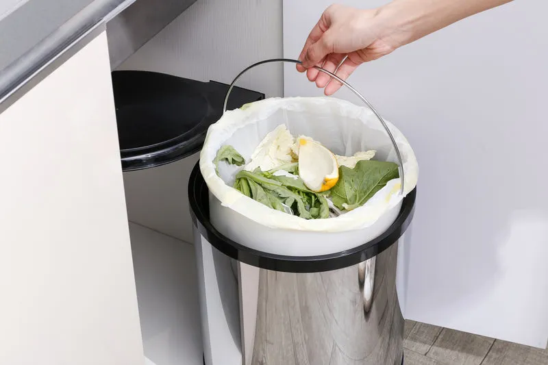 Poubelle ronde pivotante acier inoxydable et noir14L
