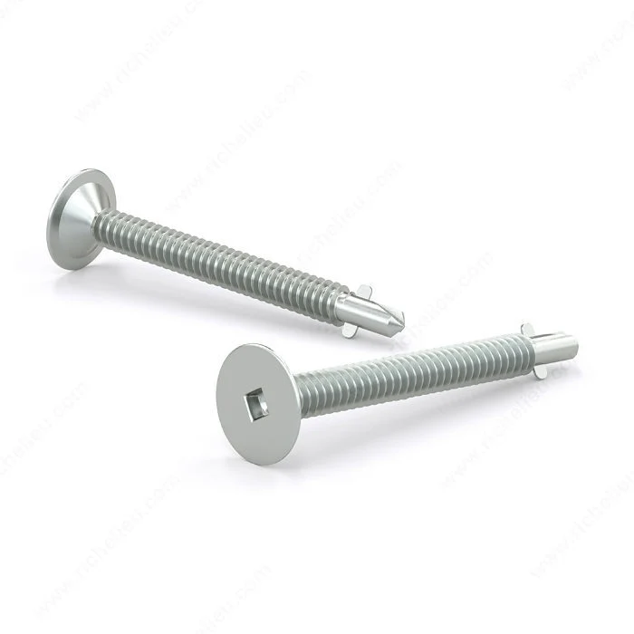 Vis à métal zinguée, tête plate très large, empreinte carrée, filet autotaraudeur, pointe autoperçeuse avec ailettes