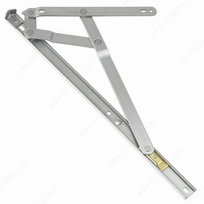 Charnière à quatre barres pour fenêtre standard